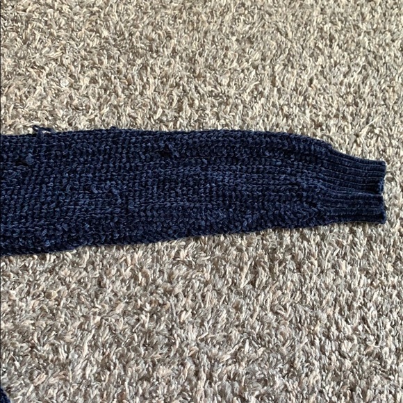 Sweater - Picture 3 of 3